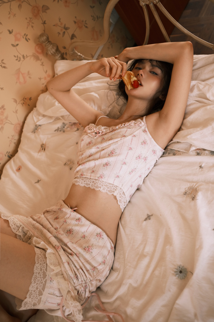 与伪原创技术的协同应用